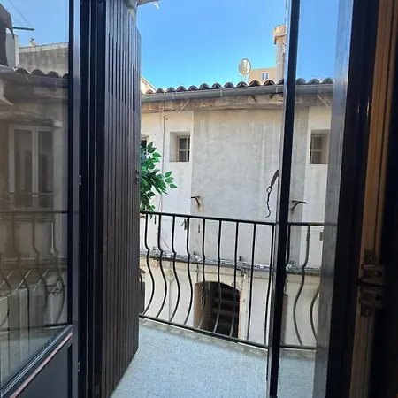 Duo Mario Roustan Apartment *