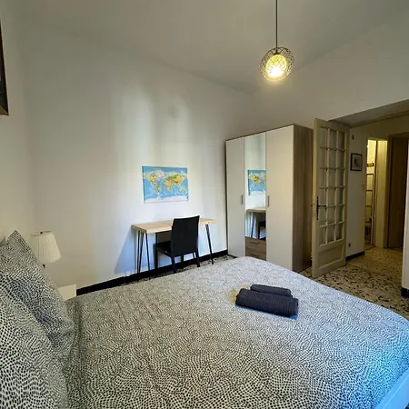 Duo Mario Roustan Апартаменты